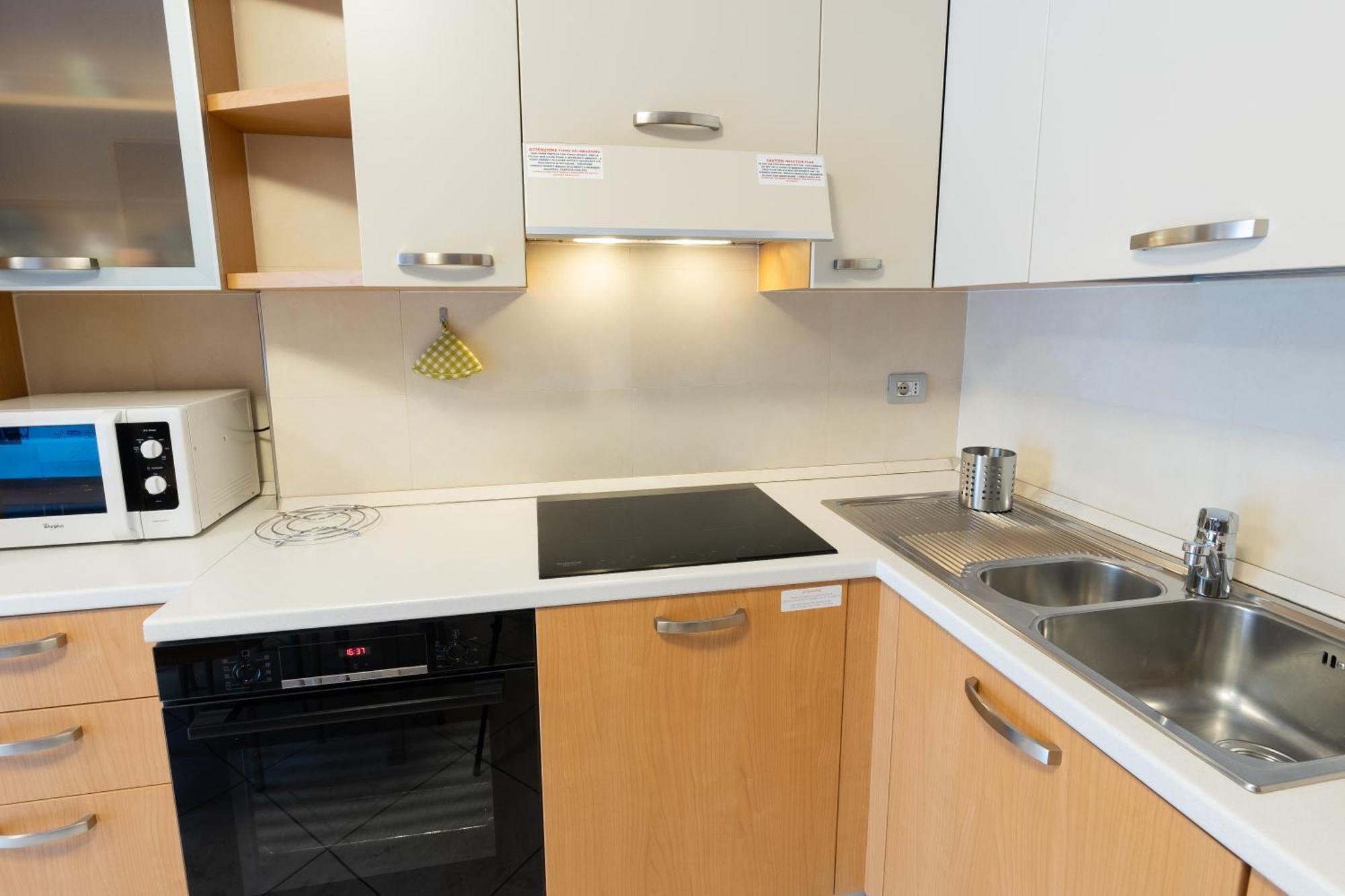 Residenza Il Castello Apartment Sondrio Ruang foto
