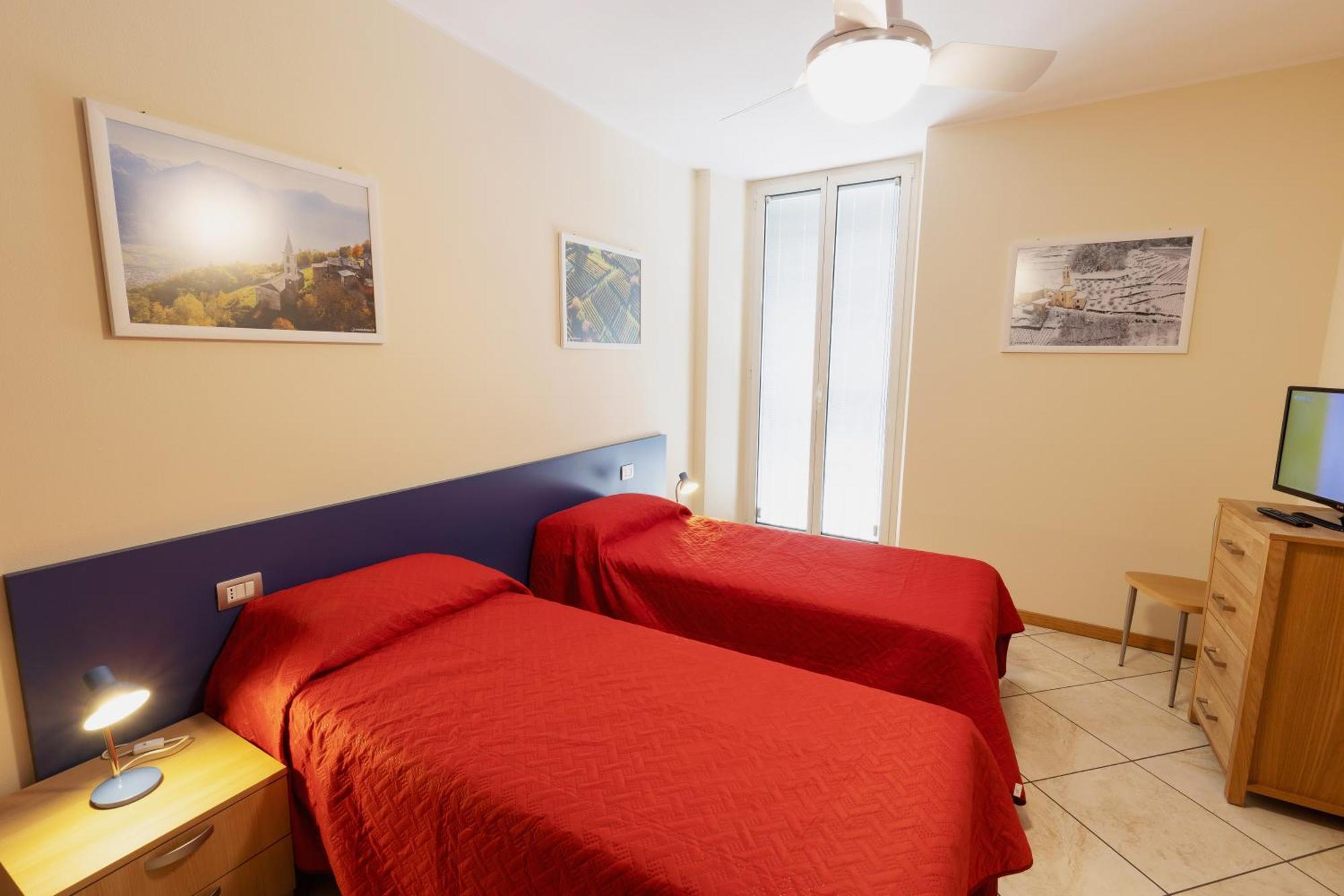 Residenza Il Castello Apartment Sondrio Ruang foto