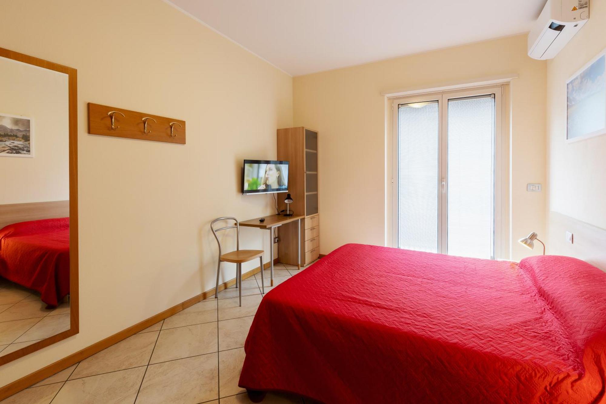 Residenza Il Castello Apartment Sondrio Ruang foto