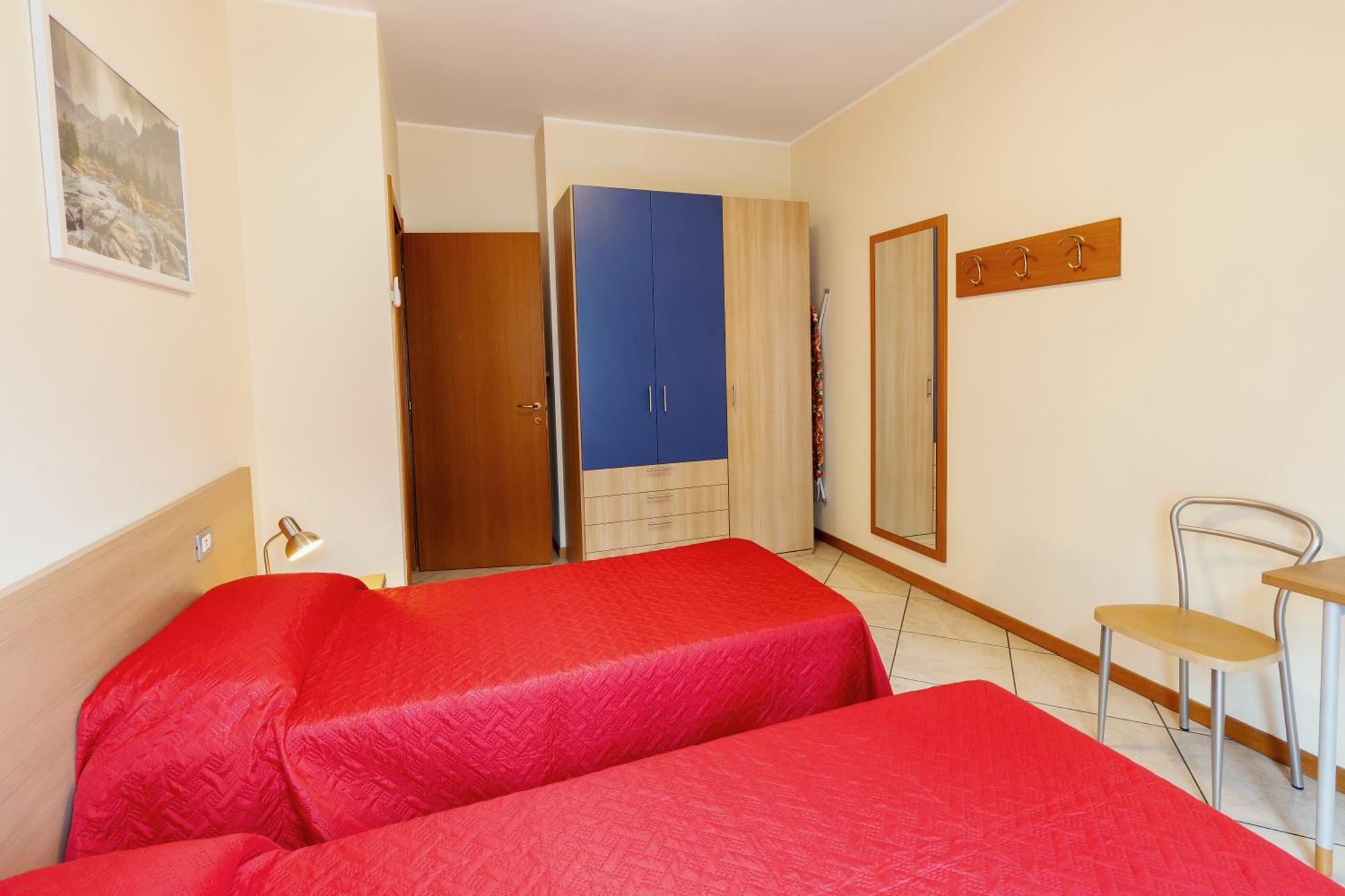 Residenza Il Castello Apartment Sondrio Ruang foto
