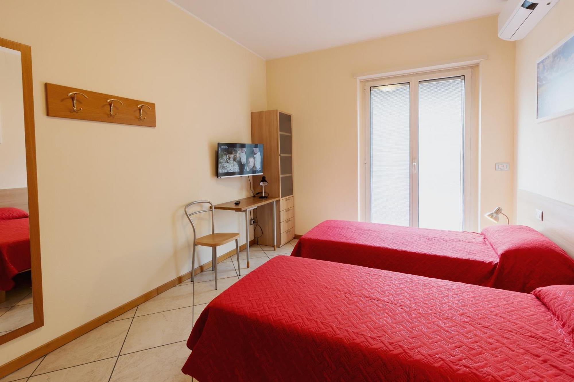 Residenza Il Castello Apartment Sondrio Ruang foto