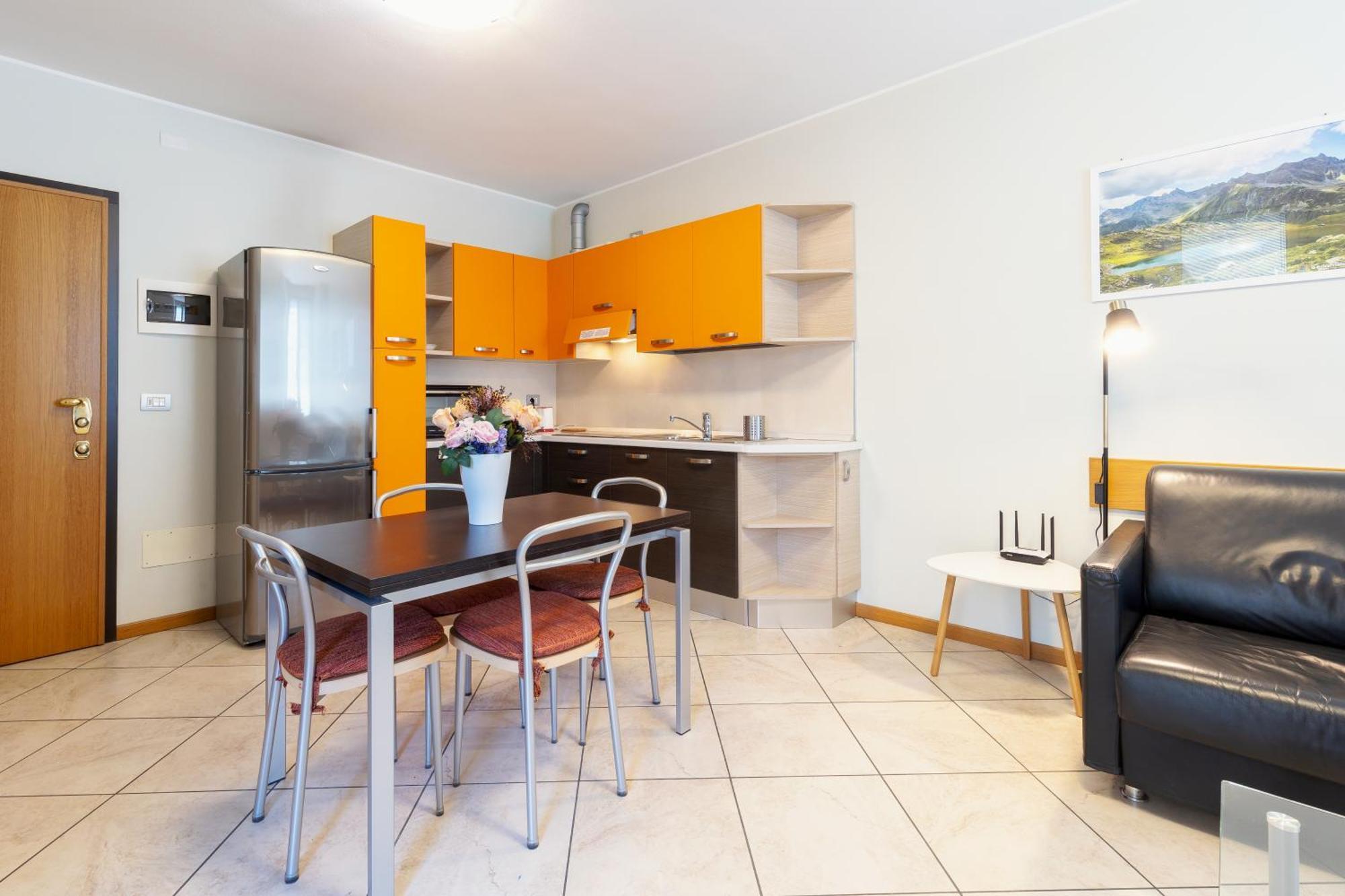 Residenza Il Castello Apartment Sondrio Ruang foto