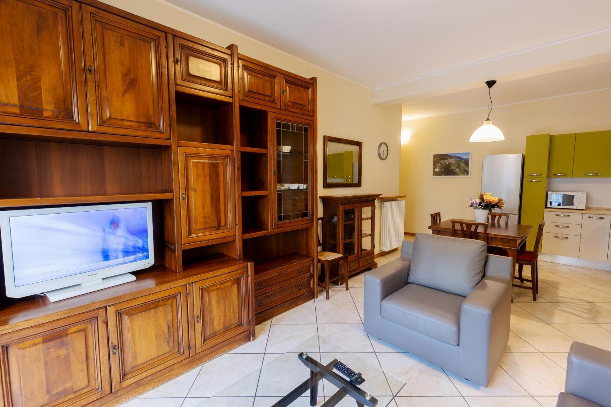 Residenza Il Castello Apartment Sondrio Ruang foto
