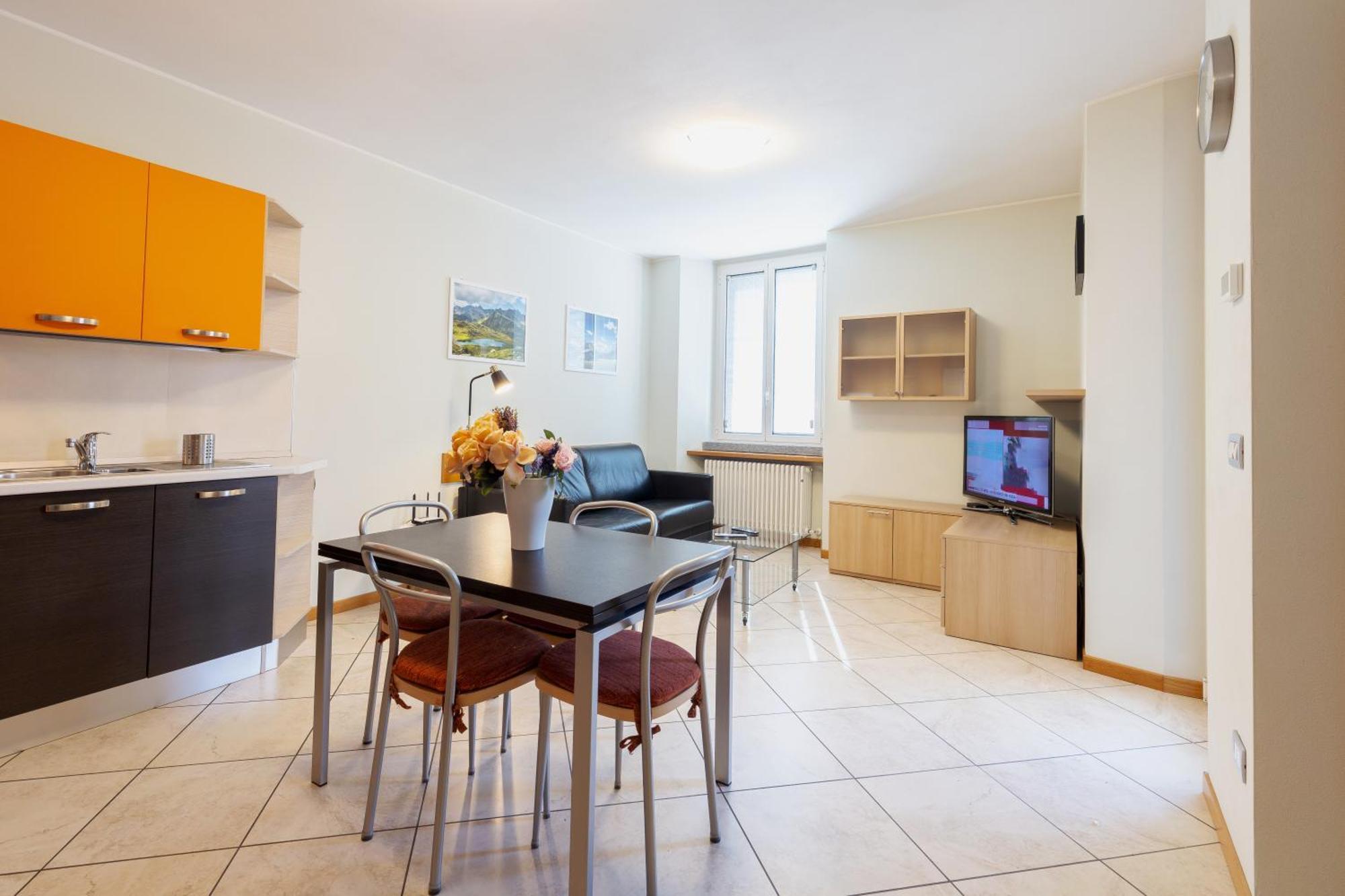 Residenza Il Castello Apartment Sondrio Ruang foto
