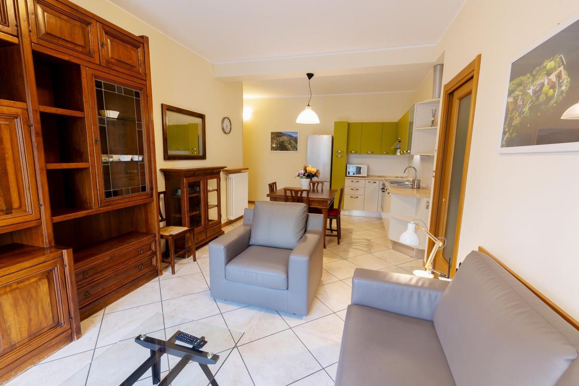 Residenza Il Castello Apartment Sondrio Bagian luar foto