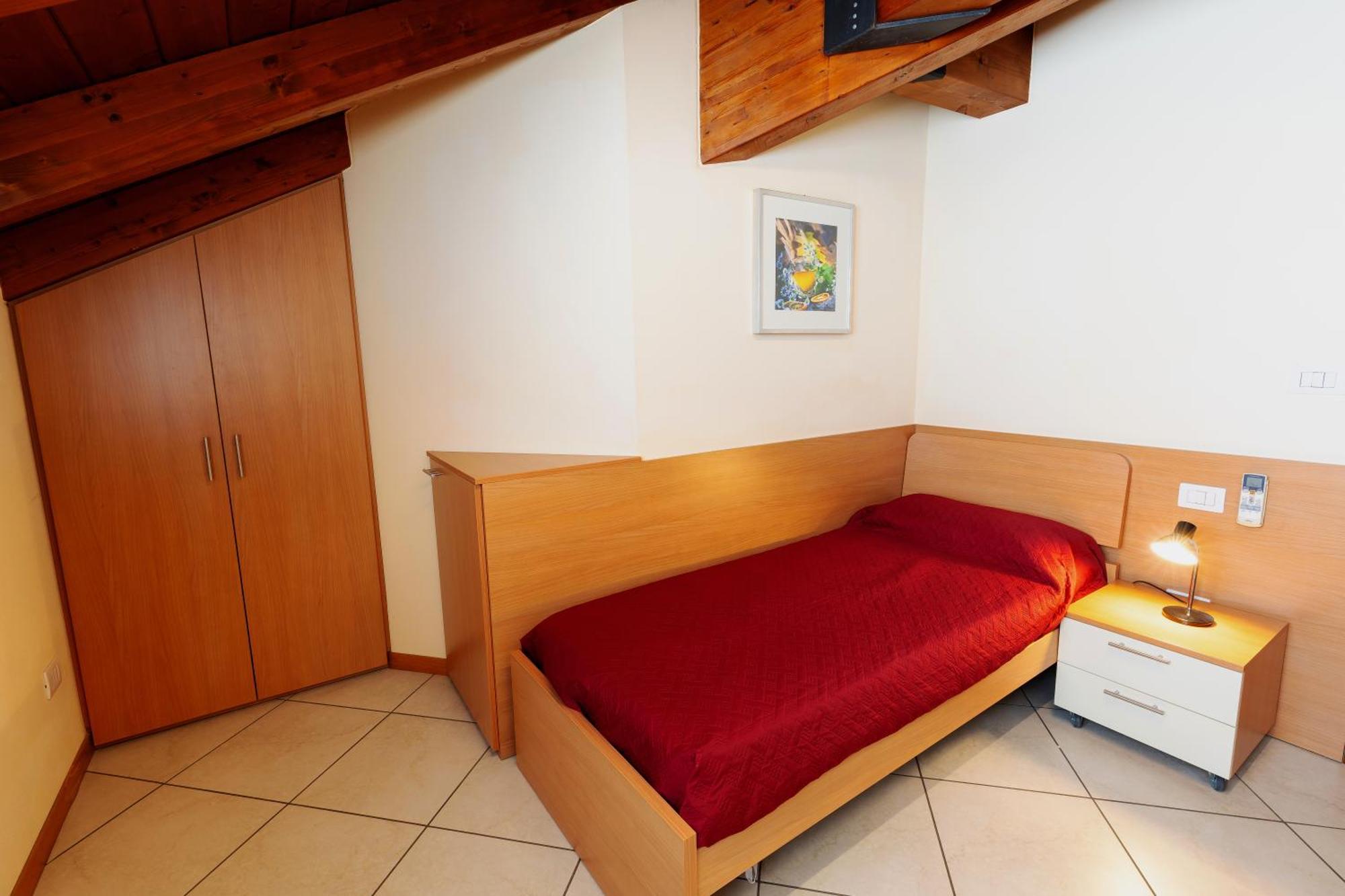Residenza Il Castello Apartment Sondrio Ruang foto
