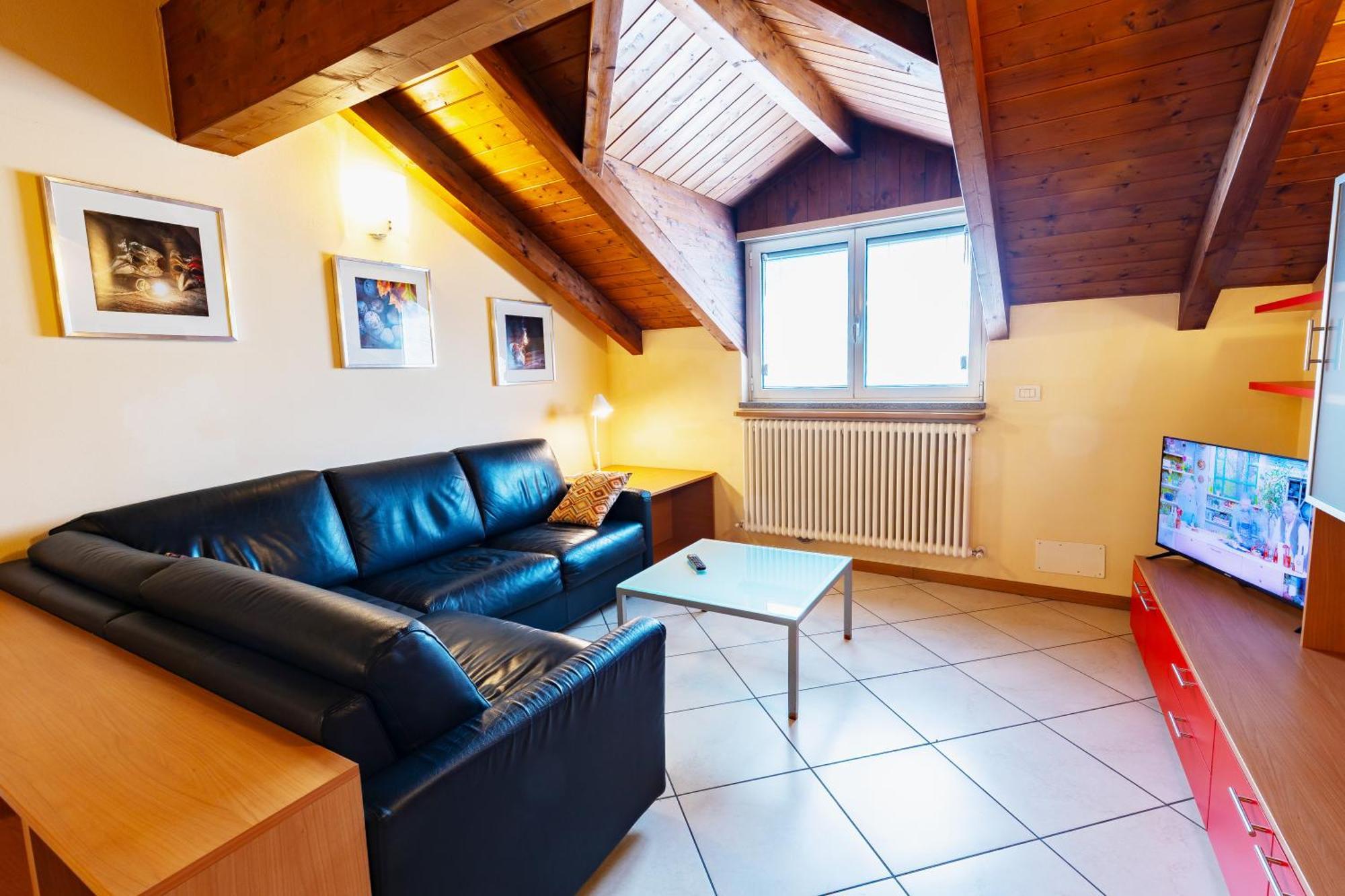 Residenza Il Castello Apartment Sondrio Ruang foto